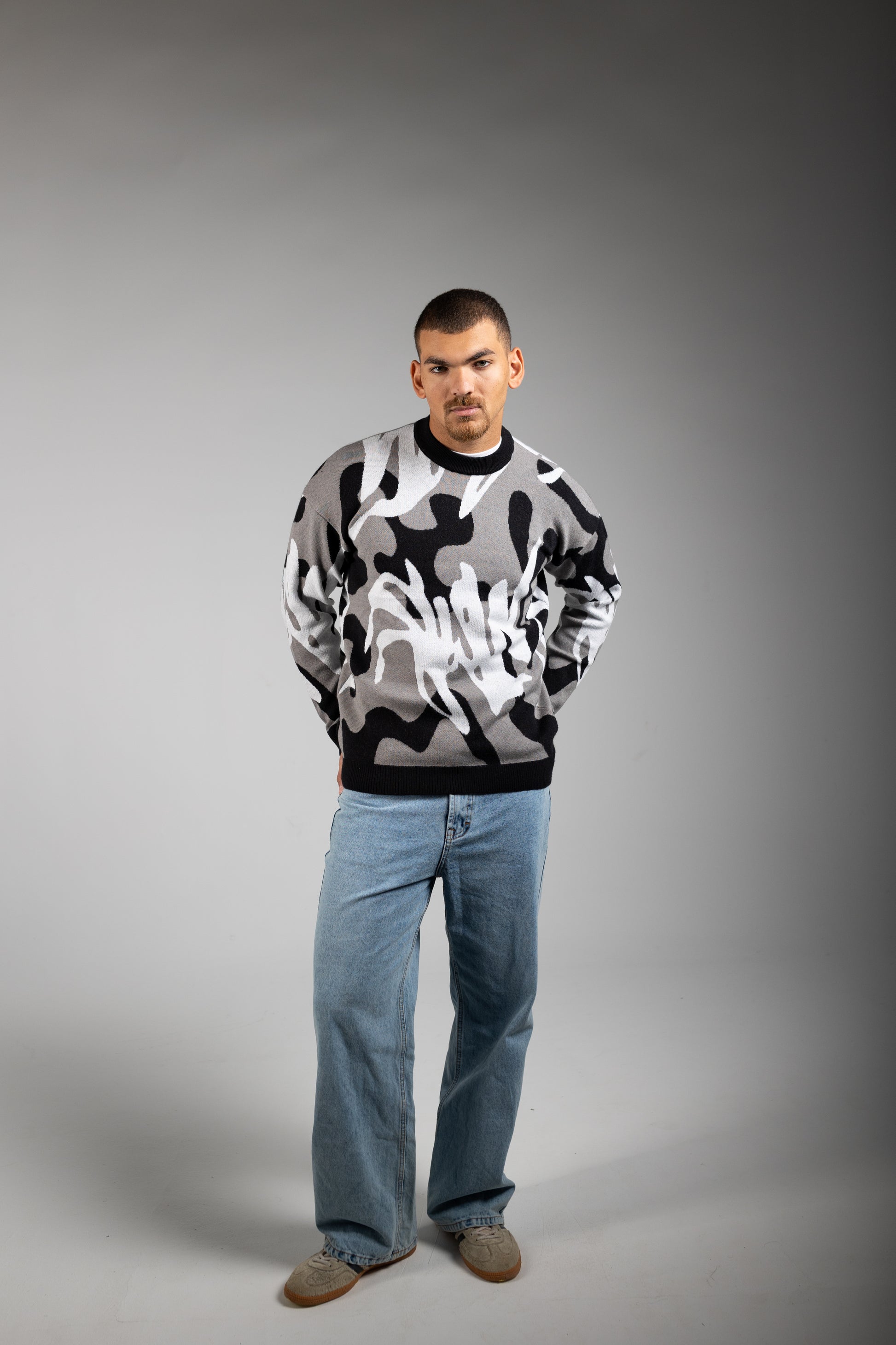 Chaos Knit Sweater - 0 Apparel