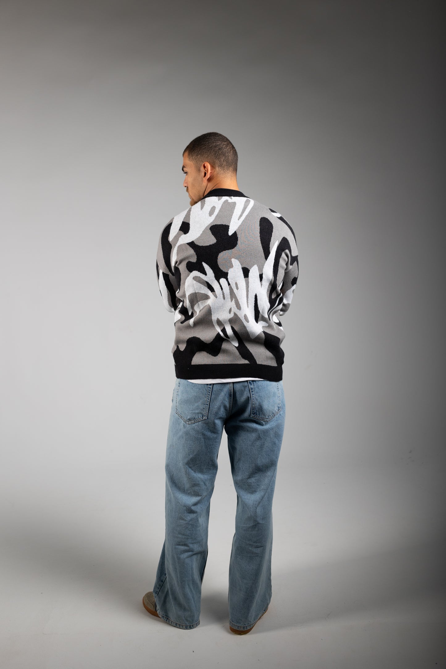 Chaos Knit Sweater - 0 Apparel