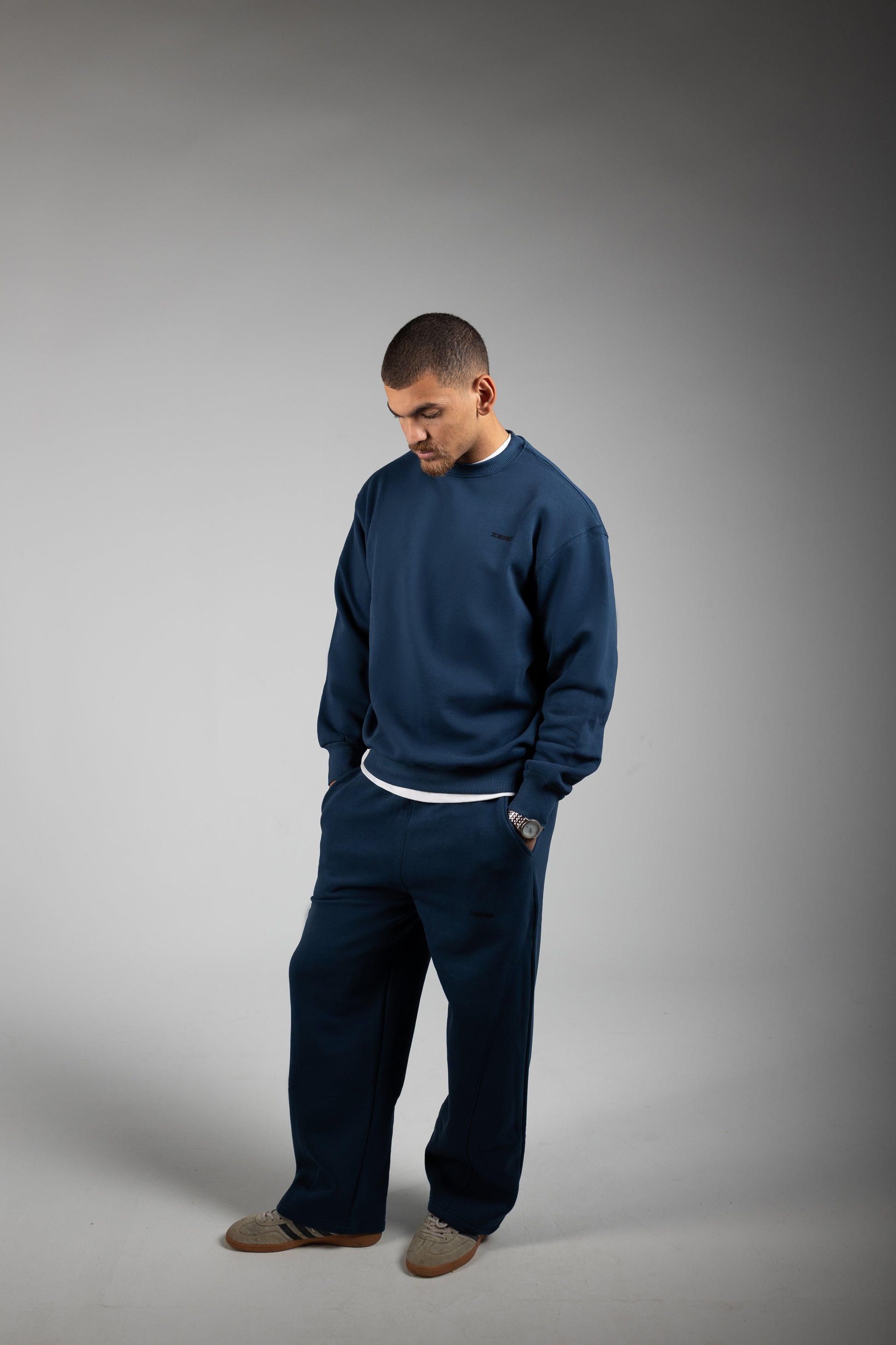 Zero Basic Sweater - 0 Apparel